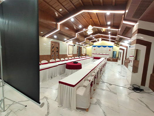 Meeting Halls in Palayamkottai